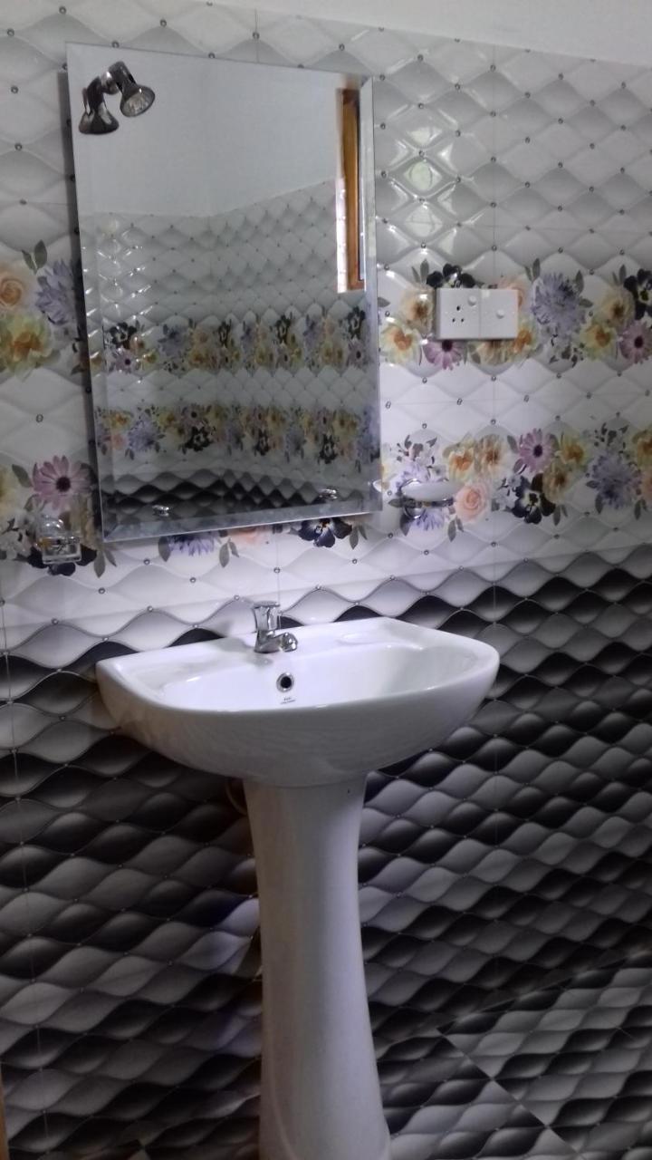 היקדואה Rainbow Guest House מראה חיצוני תמונה