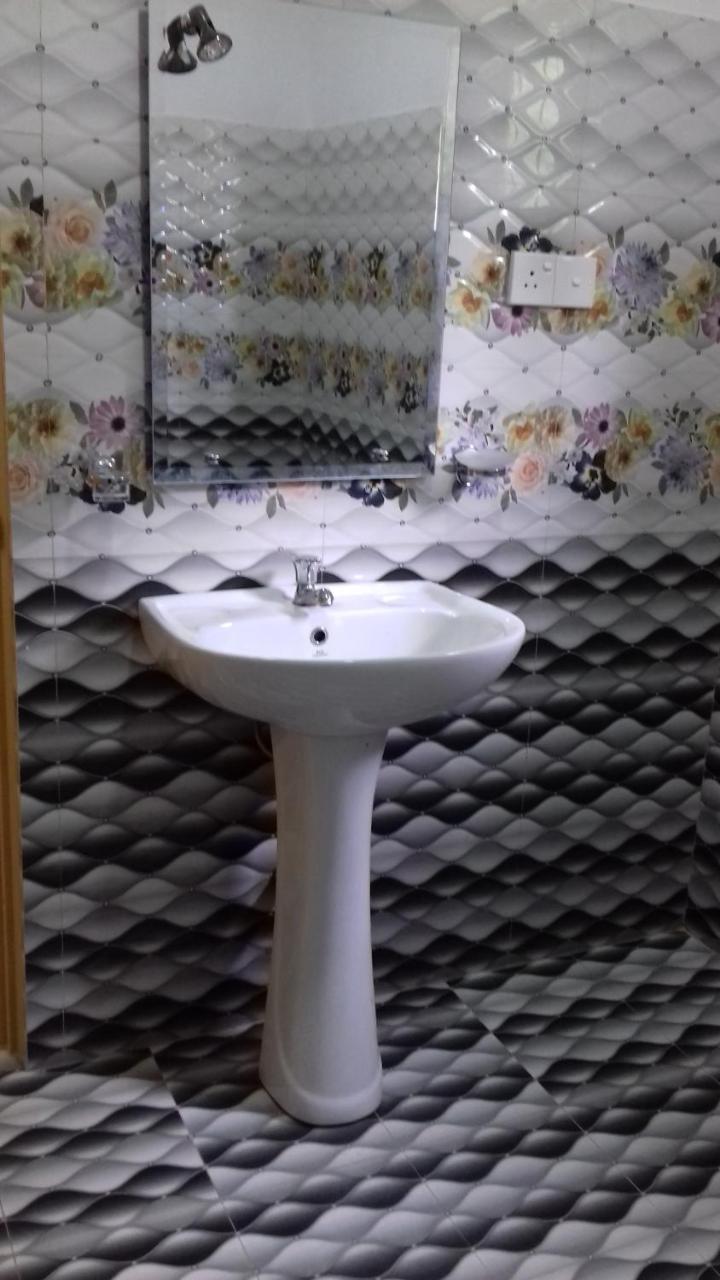 היקדואה Rainbow Guest House מראה חיצוני תמונה